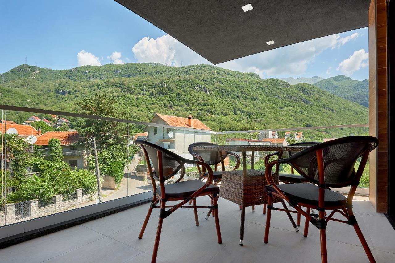 Georgiy Lux Apartments Lastva Grbaljska ภายนอก รูปภาพ