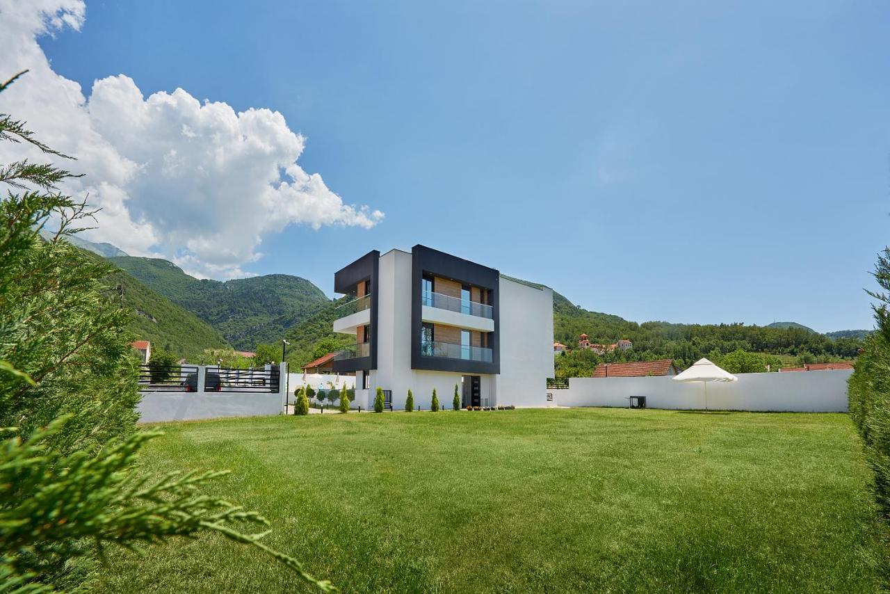 Georgiy Lux Apartments Lastva Grbaljska ภายนอก รูปภาพ