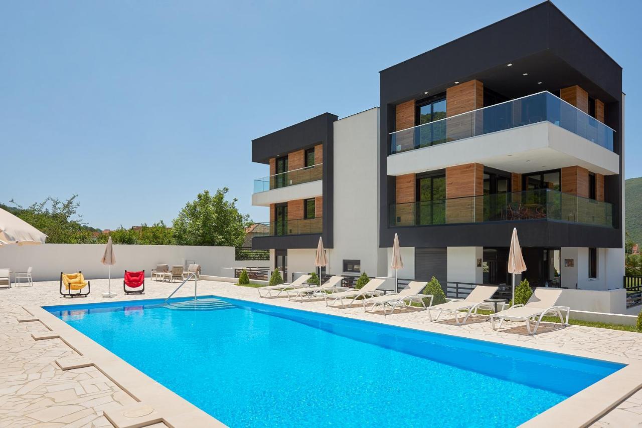 Georgiy Lux Apartments Lastva Grbaljska ภายนอก รูปภาพ