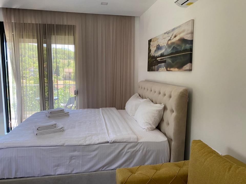 Georgiy Lux Apartments Lastva Grbaljska ภายนอก รูปภาพ